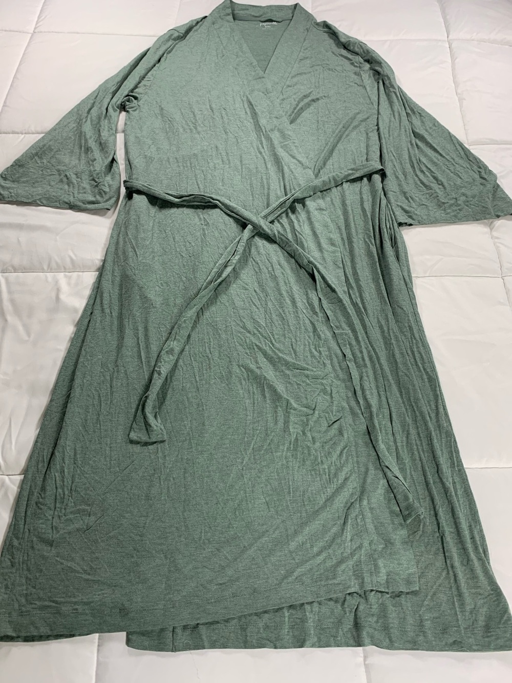 Pre loved PAPINELLE robe womens size XXL